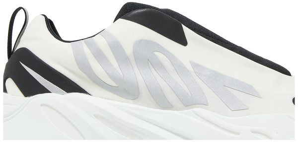 adidas Yeezy Boost 700 MNVN Laceless Analog