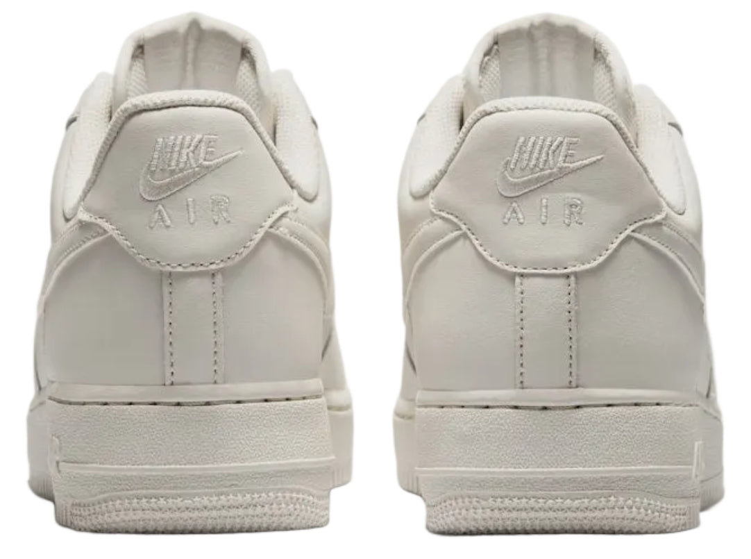 Nike Air Force 1 Low '07 Light Bone Metallic Silver