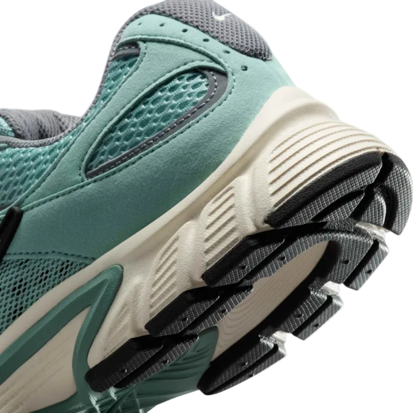 Nike V5 RNR Cannon Pale Ivory Cool Grey (Women's)