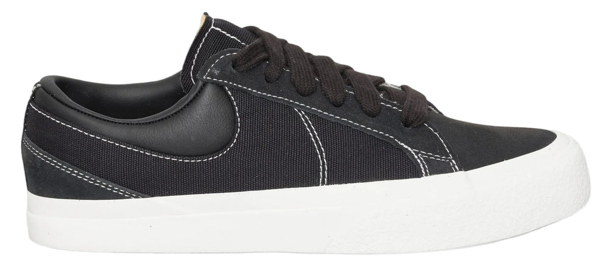 Nike Blazy Black