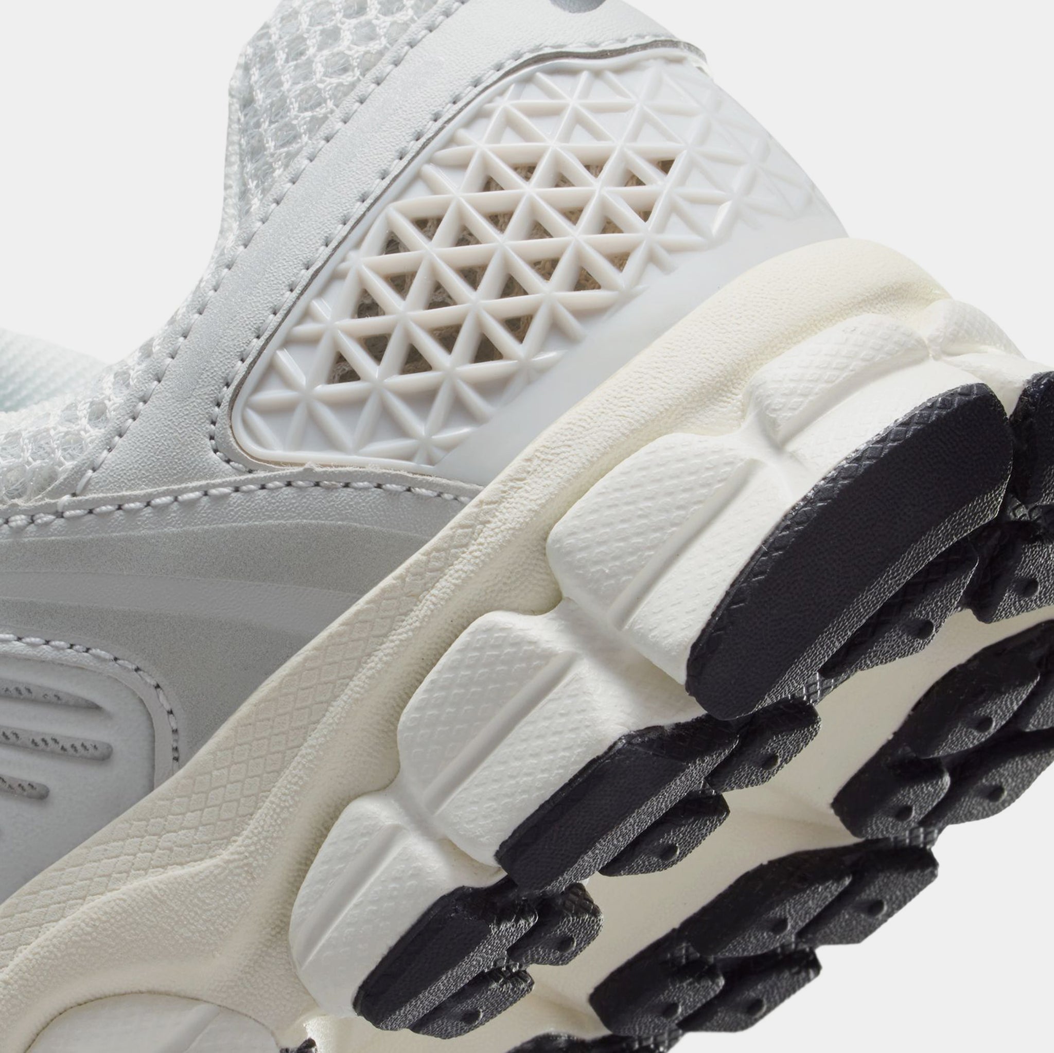 Nike Zoom Vomero 5 Photon Dust Chrome (GS)