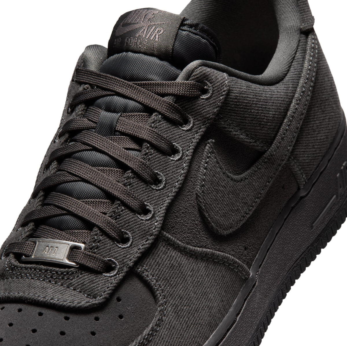 Nike Air Force 1 Low '07 LV8