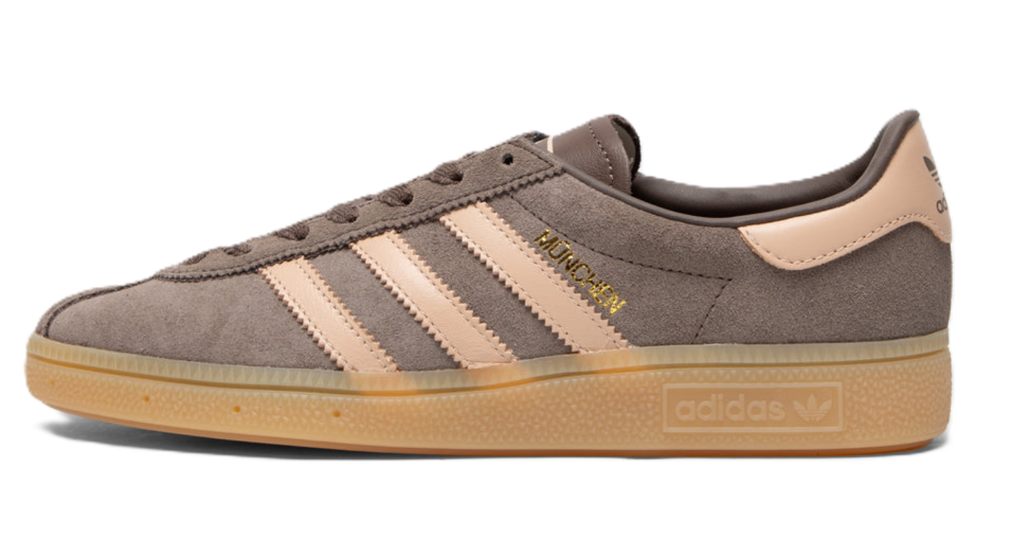 Adidas Muenchen SE Earth Strata Halo Blush (Women's)