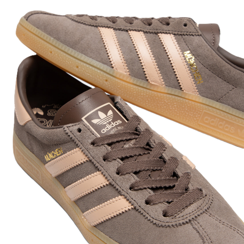 Adidas Muenchen SE Earth Strata Halo Blush (Women's)