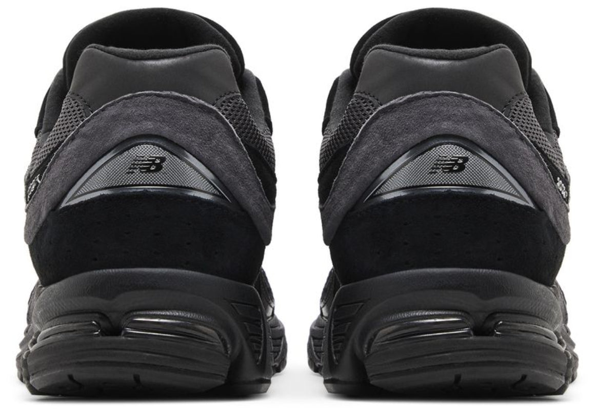 New Balance 2002R Black Dark Grey
