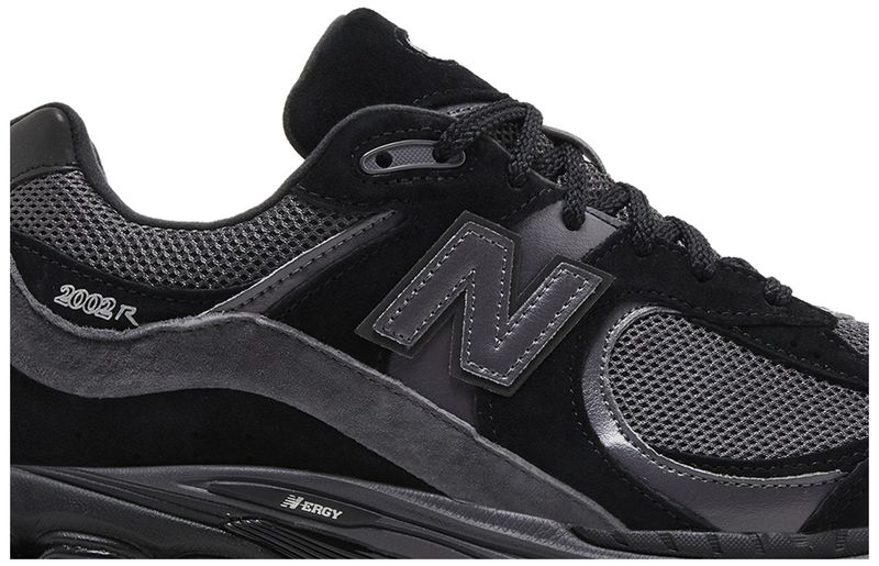 New Balance 2002R Black Dark Grey