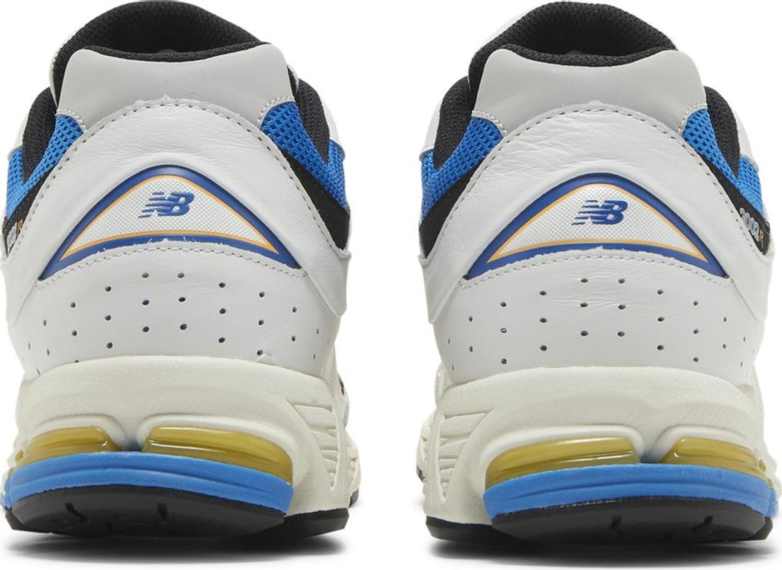 New Balance 2002R Vibrant Apricot