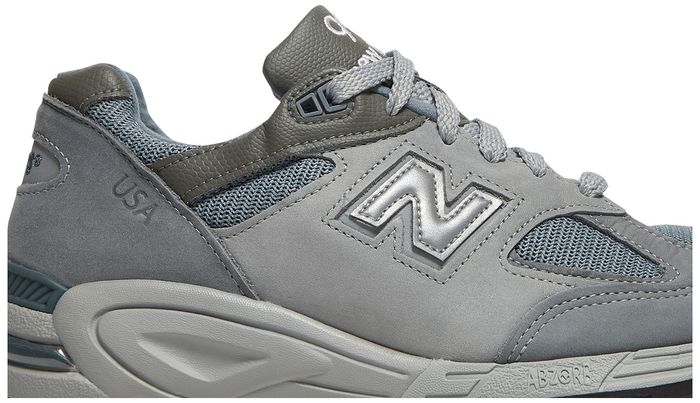 New Balance WTAPS x 990v2 Made In USA 'Grey'