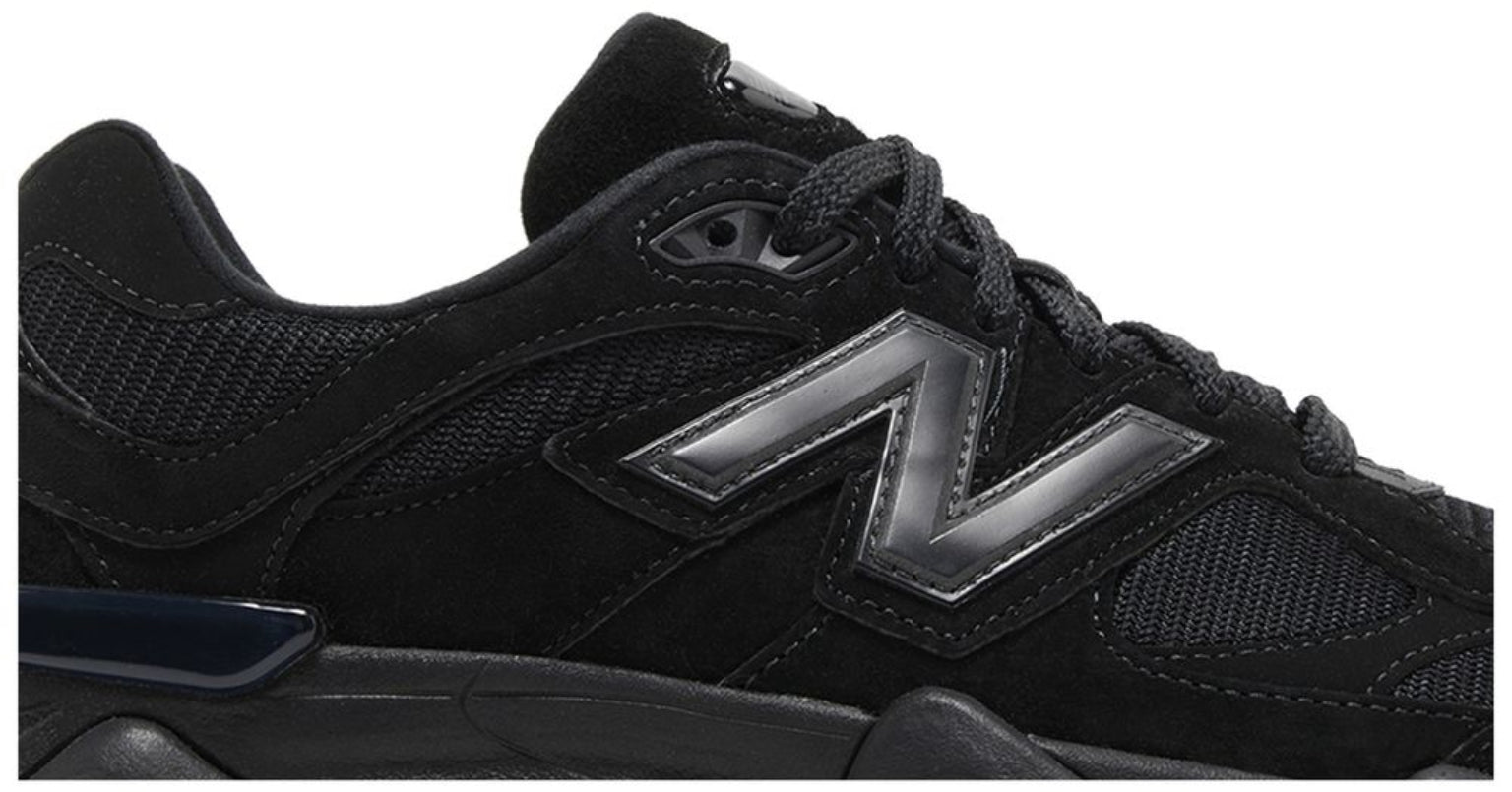 New Balance 9060 Triple Black