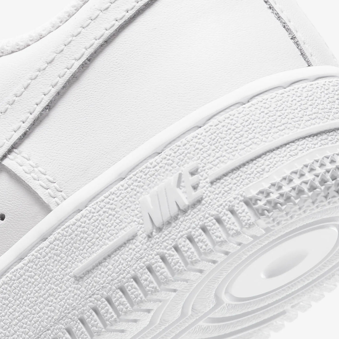 Nike Air Force 1 Low LE Triple White (PS)