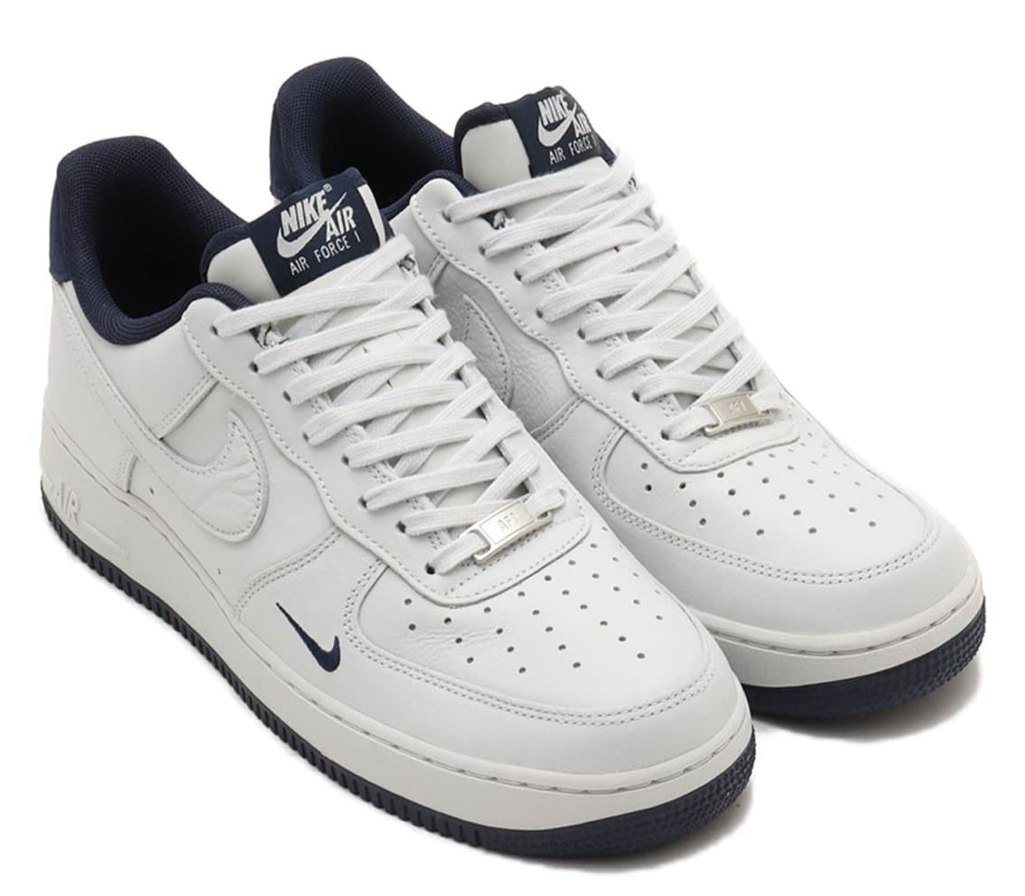Nike Air Force 1 Low '07 LV8 Photon Dust Obsidian