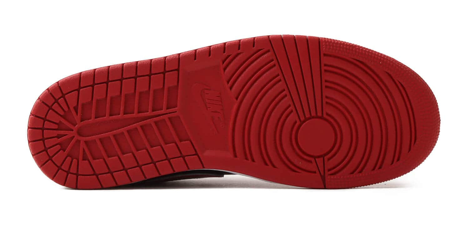 Jordan 1 Low SE Patent Varsity Red Black