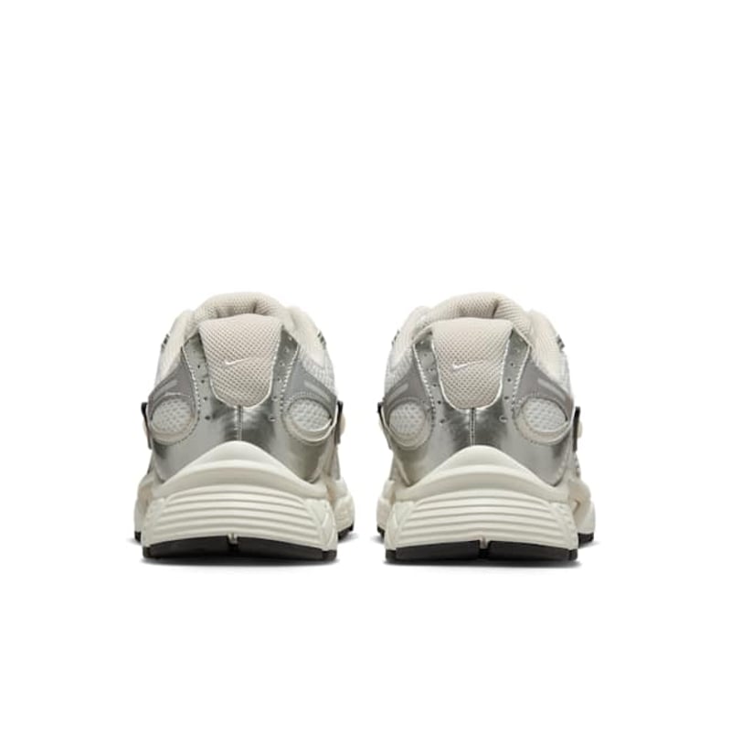 Nike V5 RNR Sail Light Orewood Brown