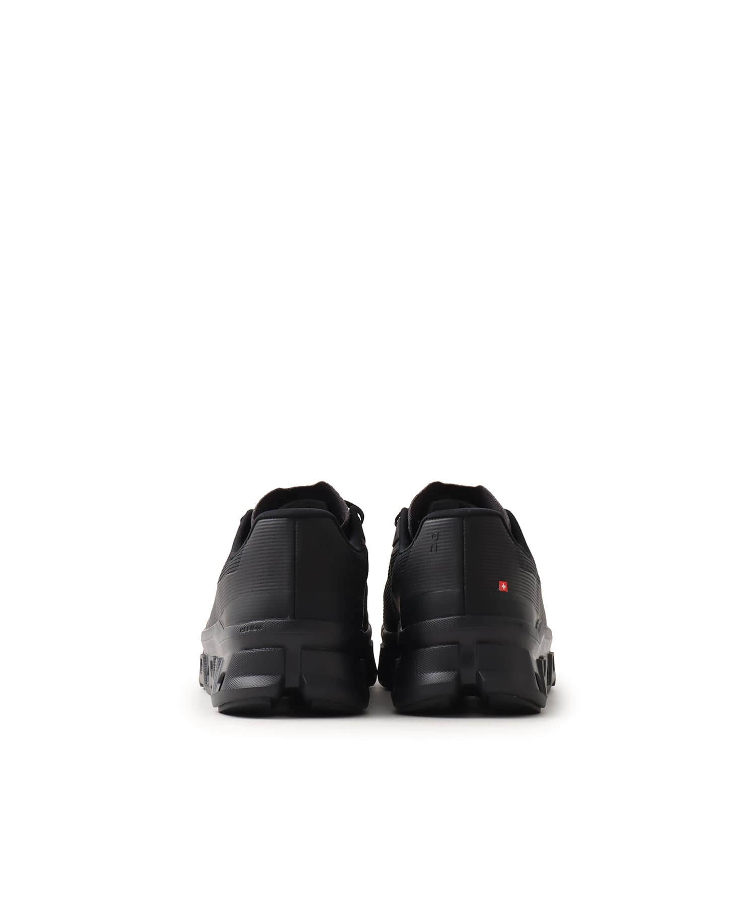 On Running Cloudmonster Void Triple Black