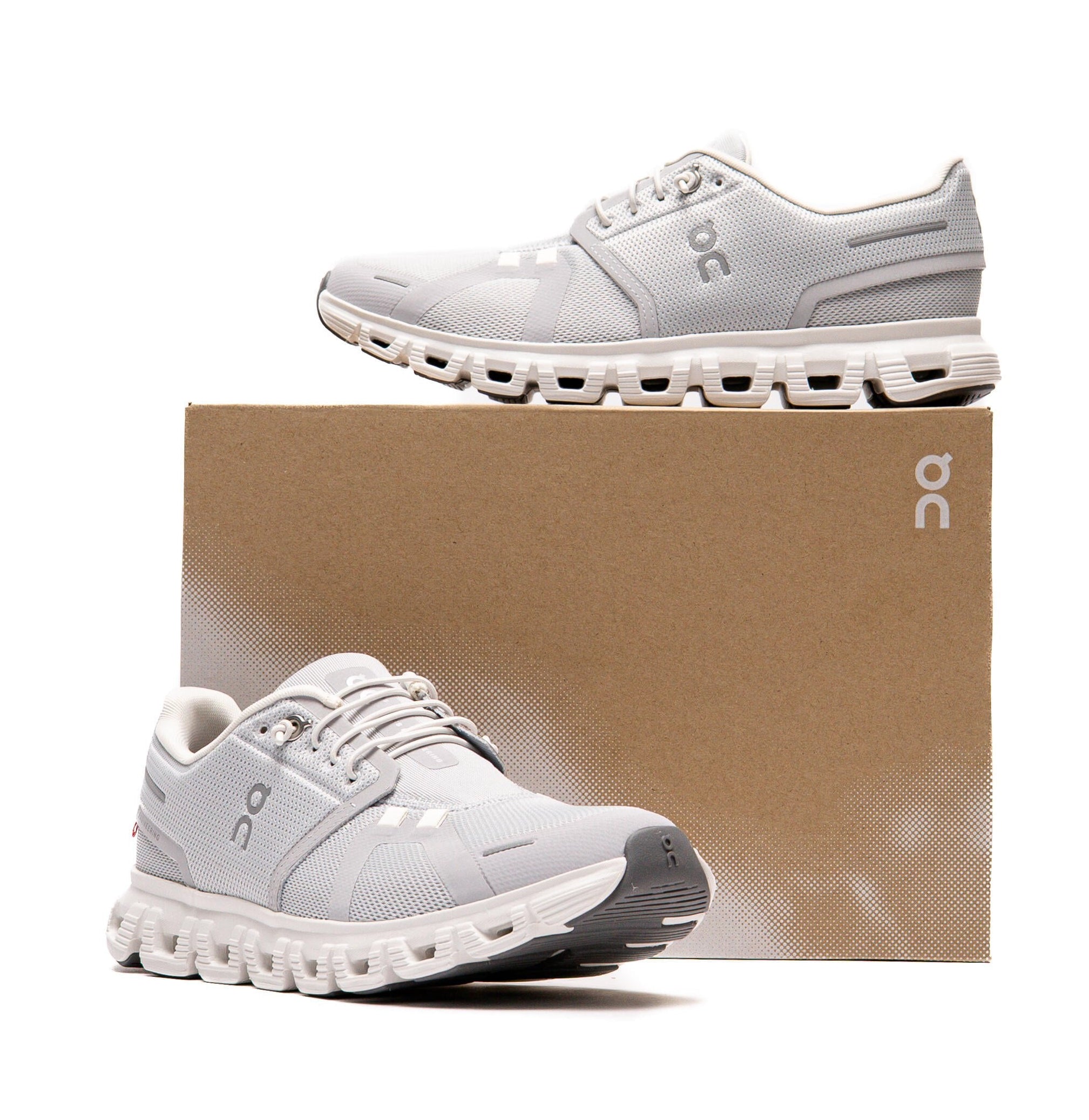 On Running Cloud 6 Glacier White (Women's)