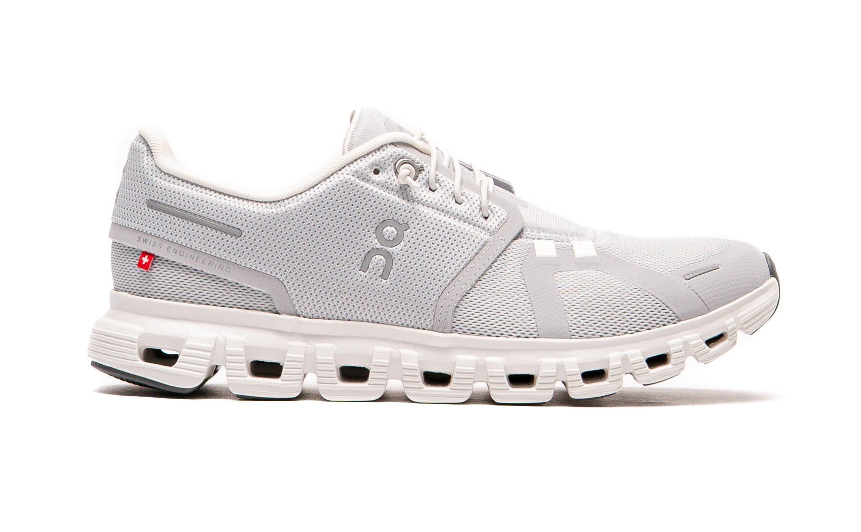 On Running Cloud 6 Glacier White (Women's)