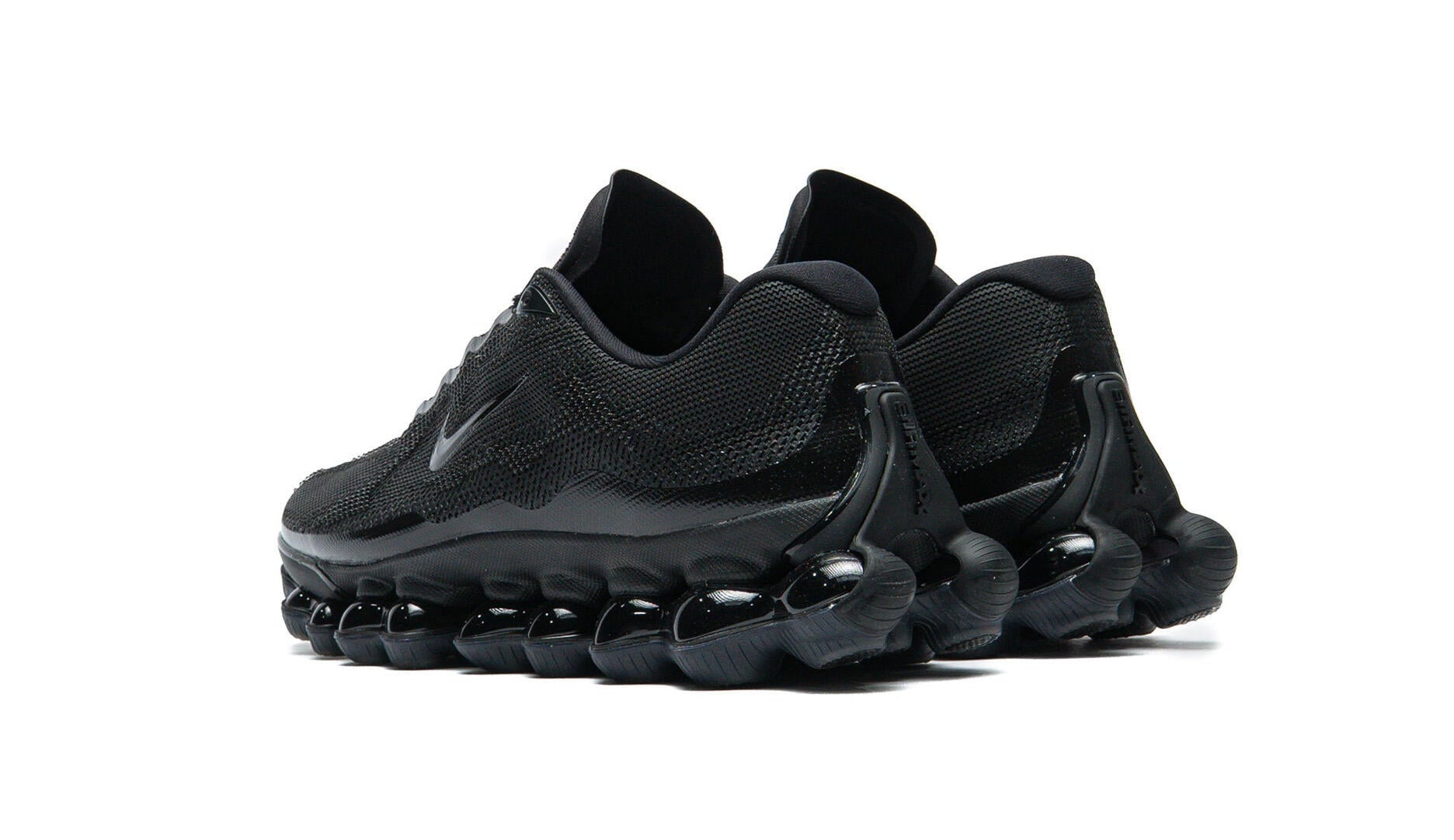 Nike Air Liquid Max Triple Black