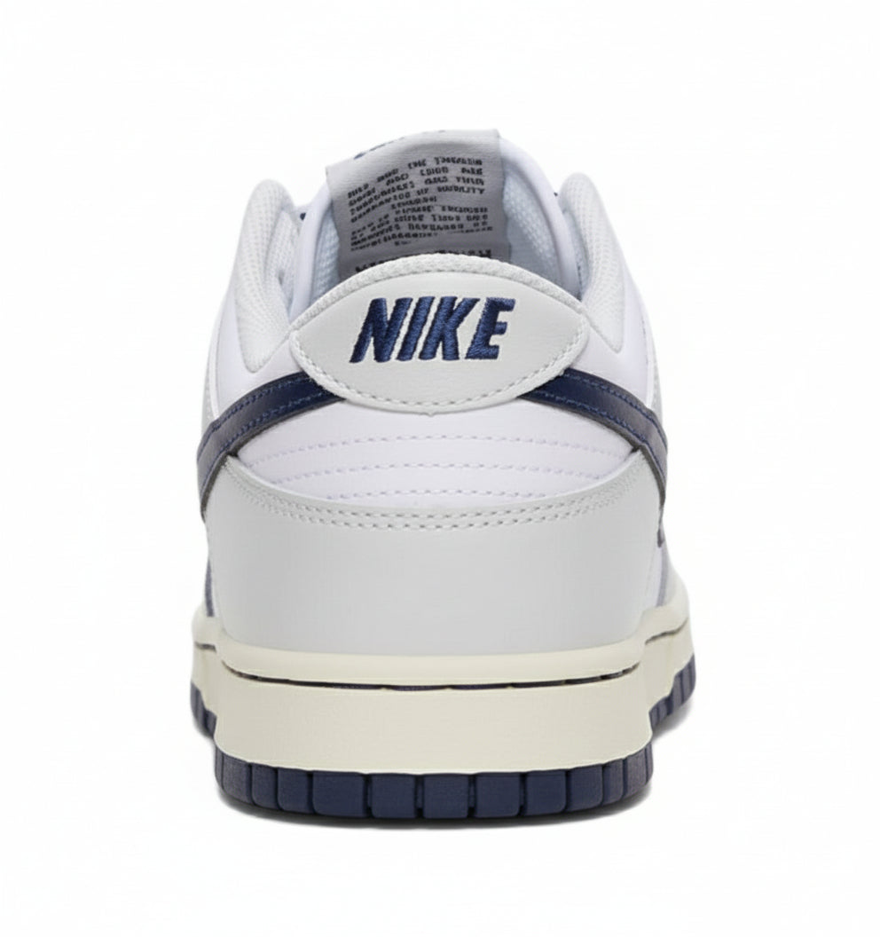Nike Dunk Low New York Yankees